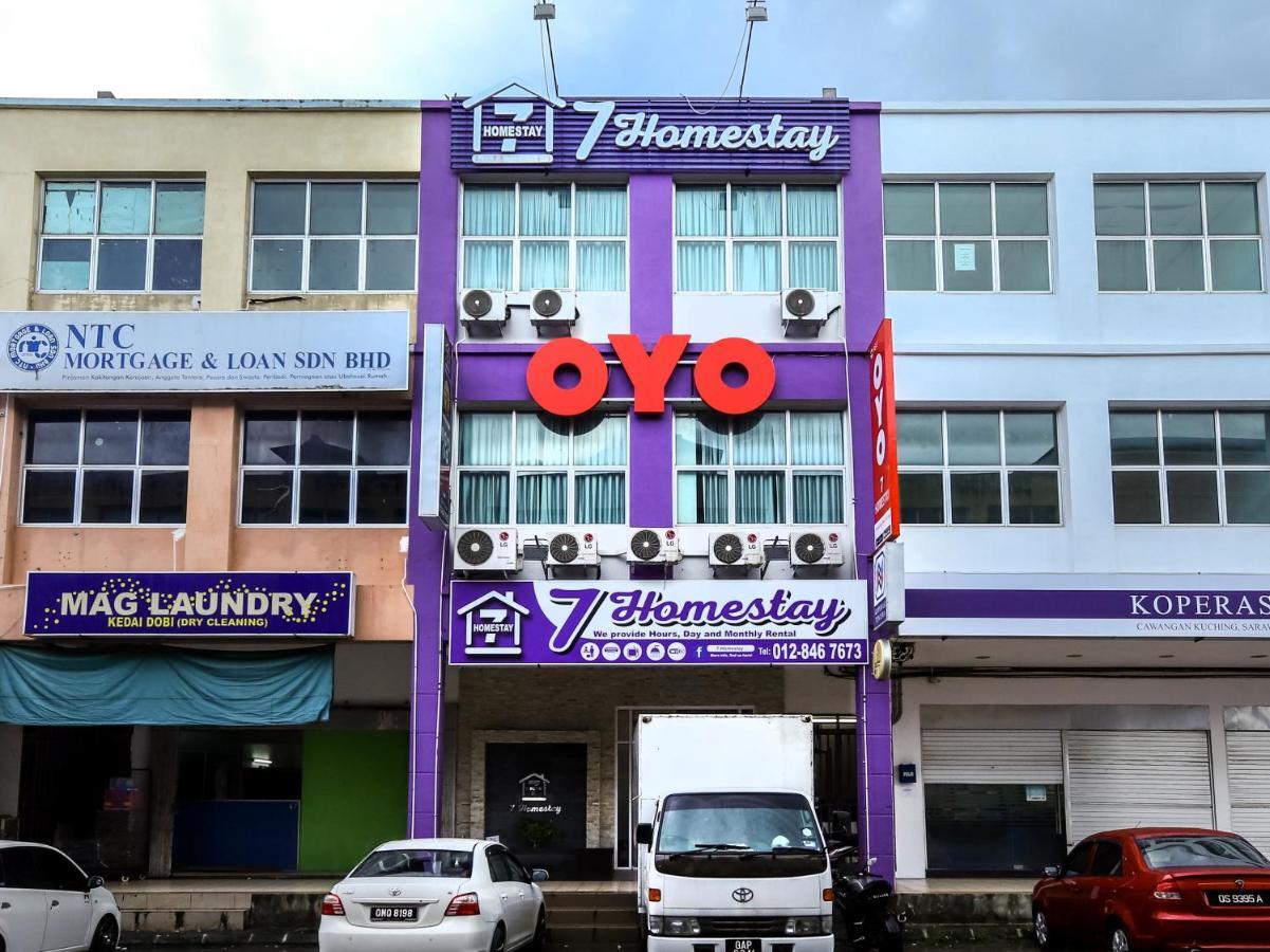 Oyo 980 7 Homestay Kuching Exterior photo