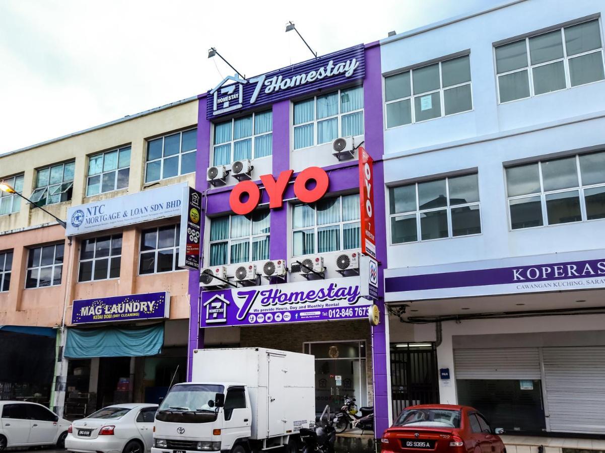 Oyo 980 7 Homestay Kuching Exterior photo